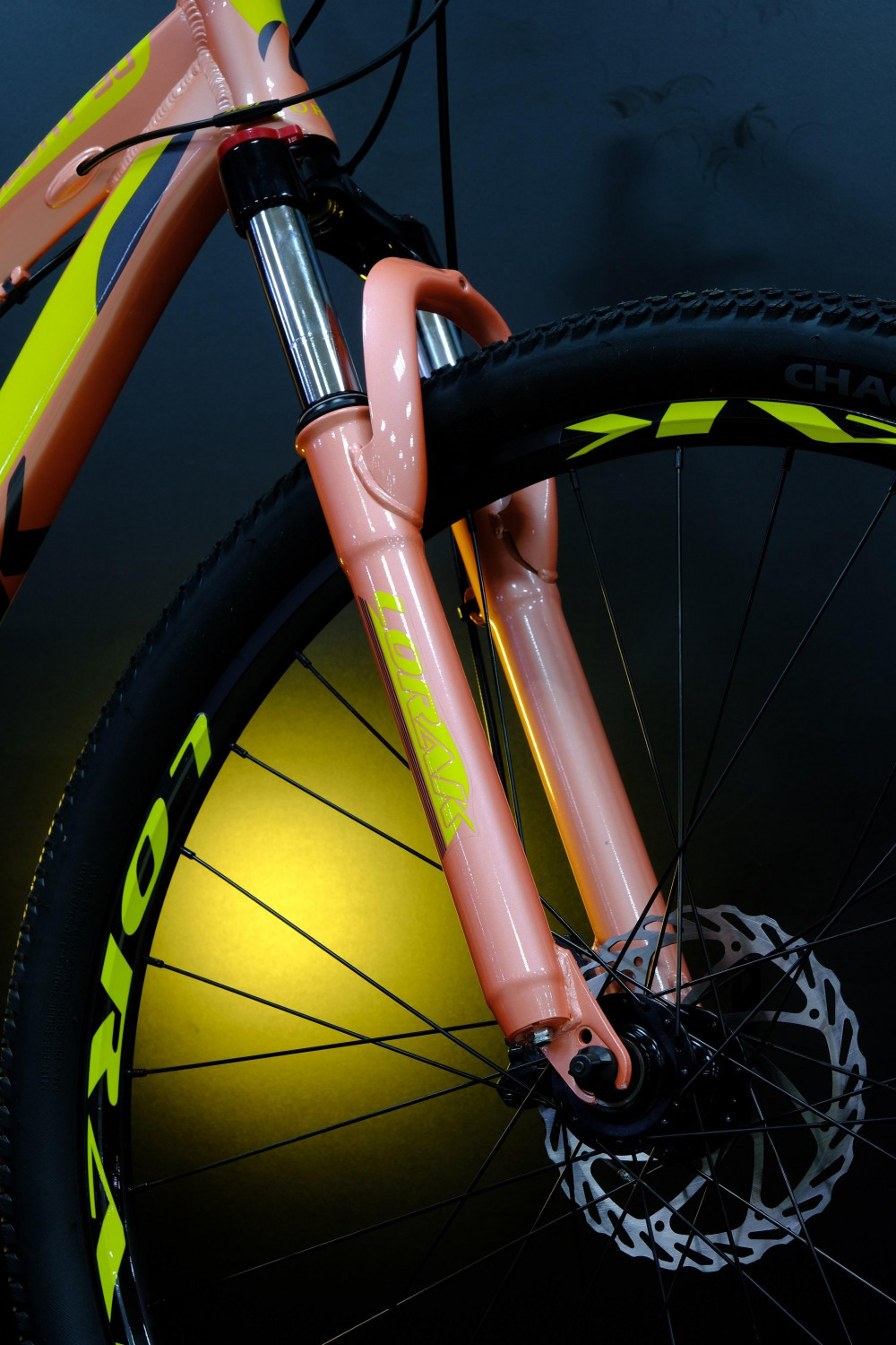 Lorak Glory 90 Персиковый рама 17 (на рост 155-173)