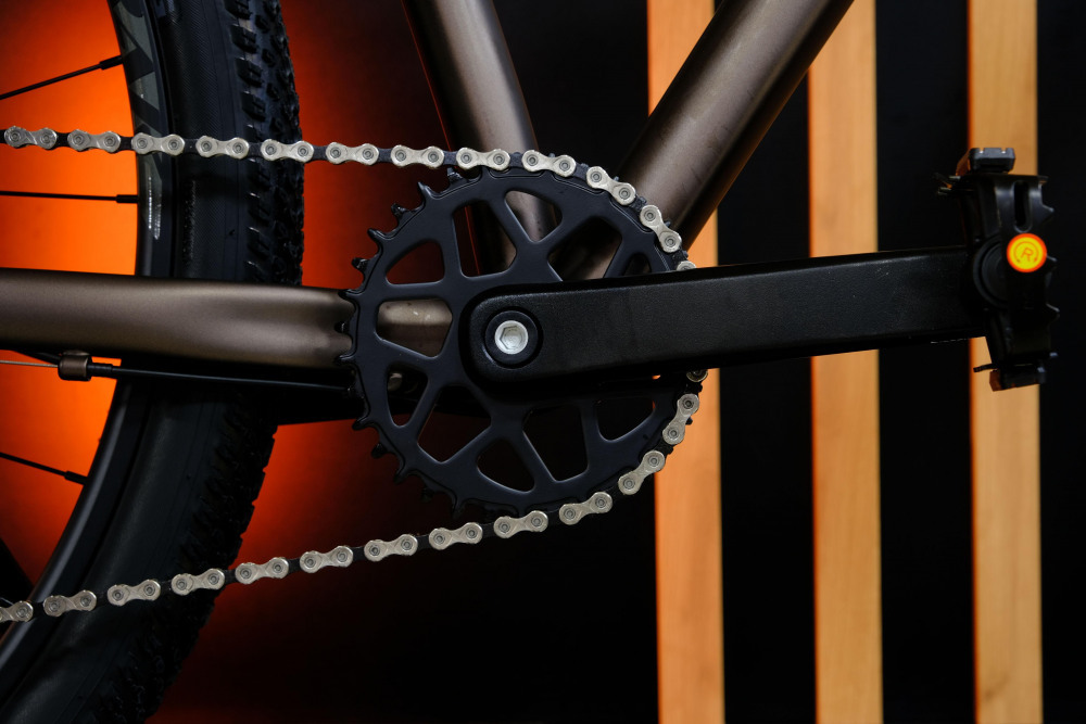 LORAK Sel 9550 Матовый Чёрный рама 21 (на рост 183-190)