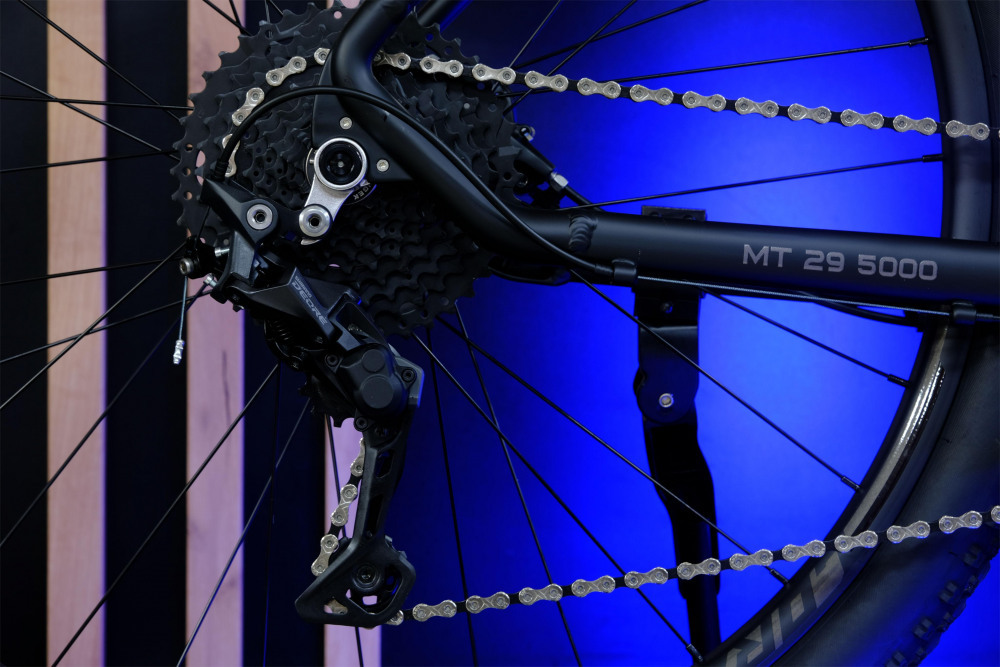 LORAK MT 29 - 5000 Матовый Чёрный/Серый рама 19 (на рост 172-183)